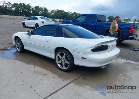 1999 Chevrolet Camaro Z28 из США, поврежденный, VIN 2G1FP22G5X2141448